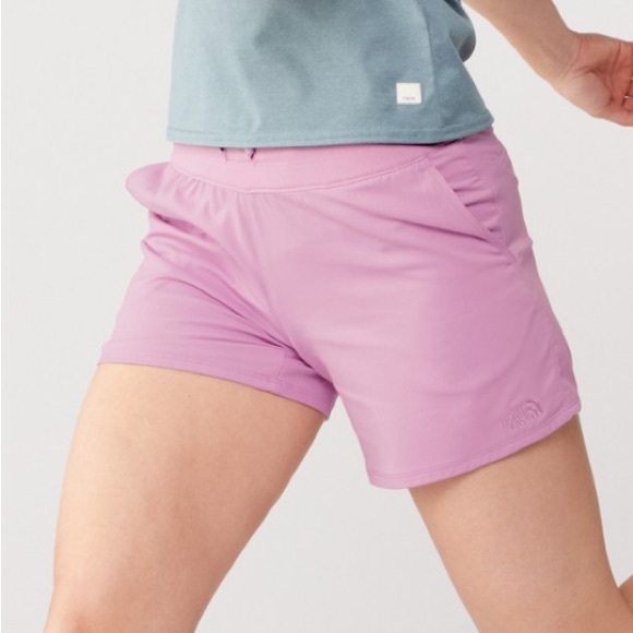 The North Face Women’s Shorts - Picture 7 of 8